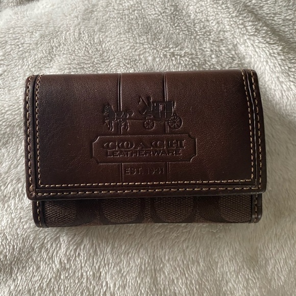 Coach wallet - Picture 1 of 5
